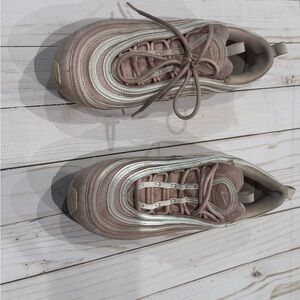 Nike women’s Sneakers